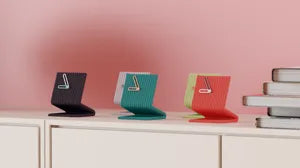Reloj de Mesa Moderno en 3D: Diseño Esculpido Minimalista