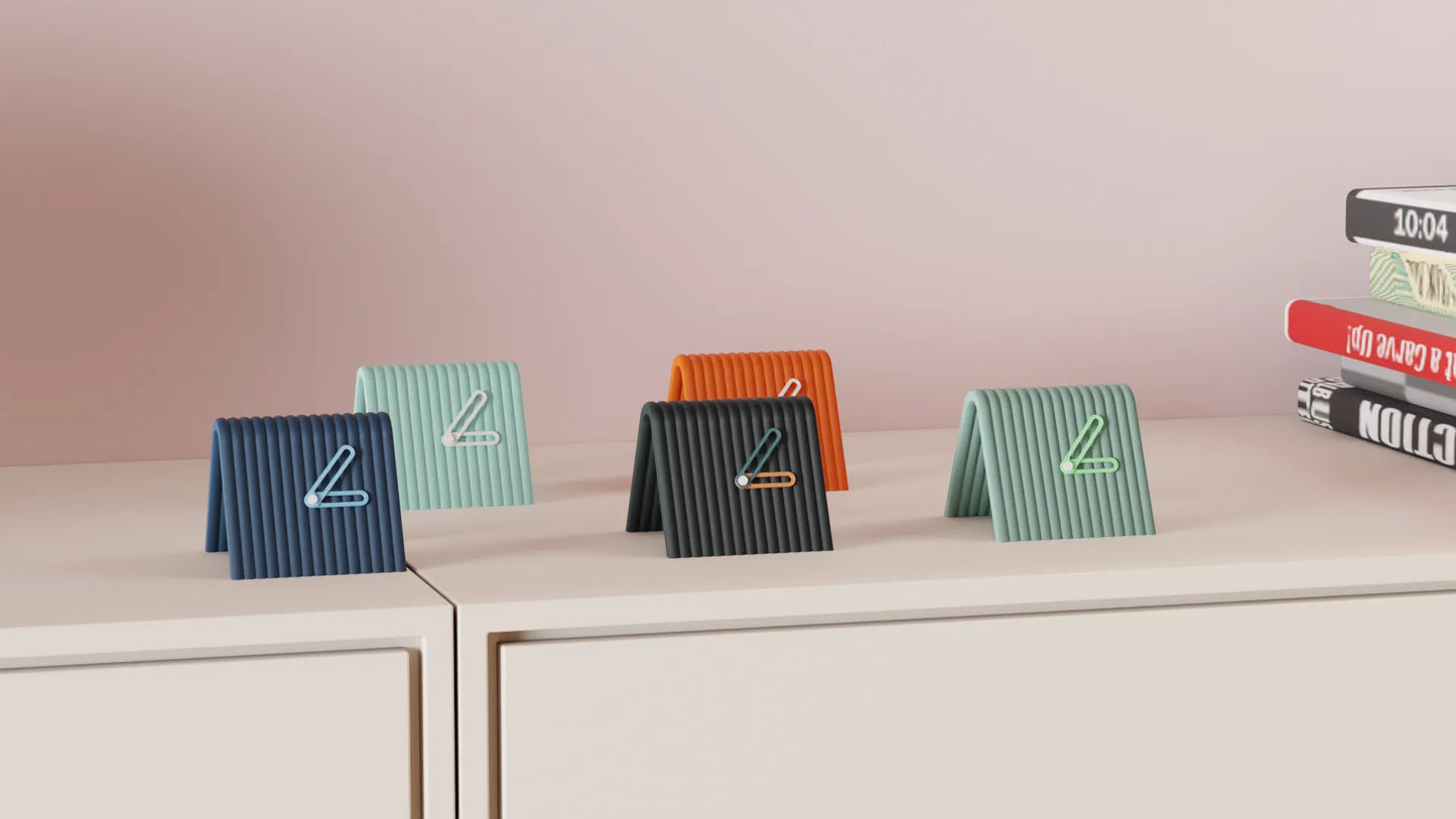 Reloj de Mesa Mini en 3D – Diseño Moderno en Forma de A