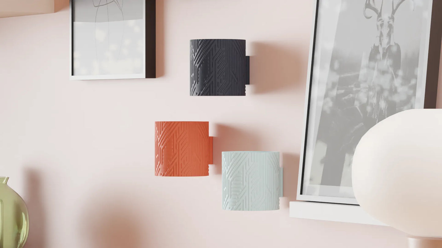 Maceta de Pared con Drenaje – Diseño Decorativo Impreso en 3D (12 cm)