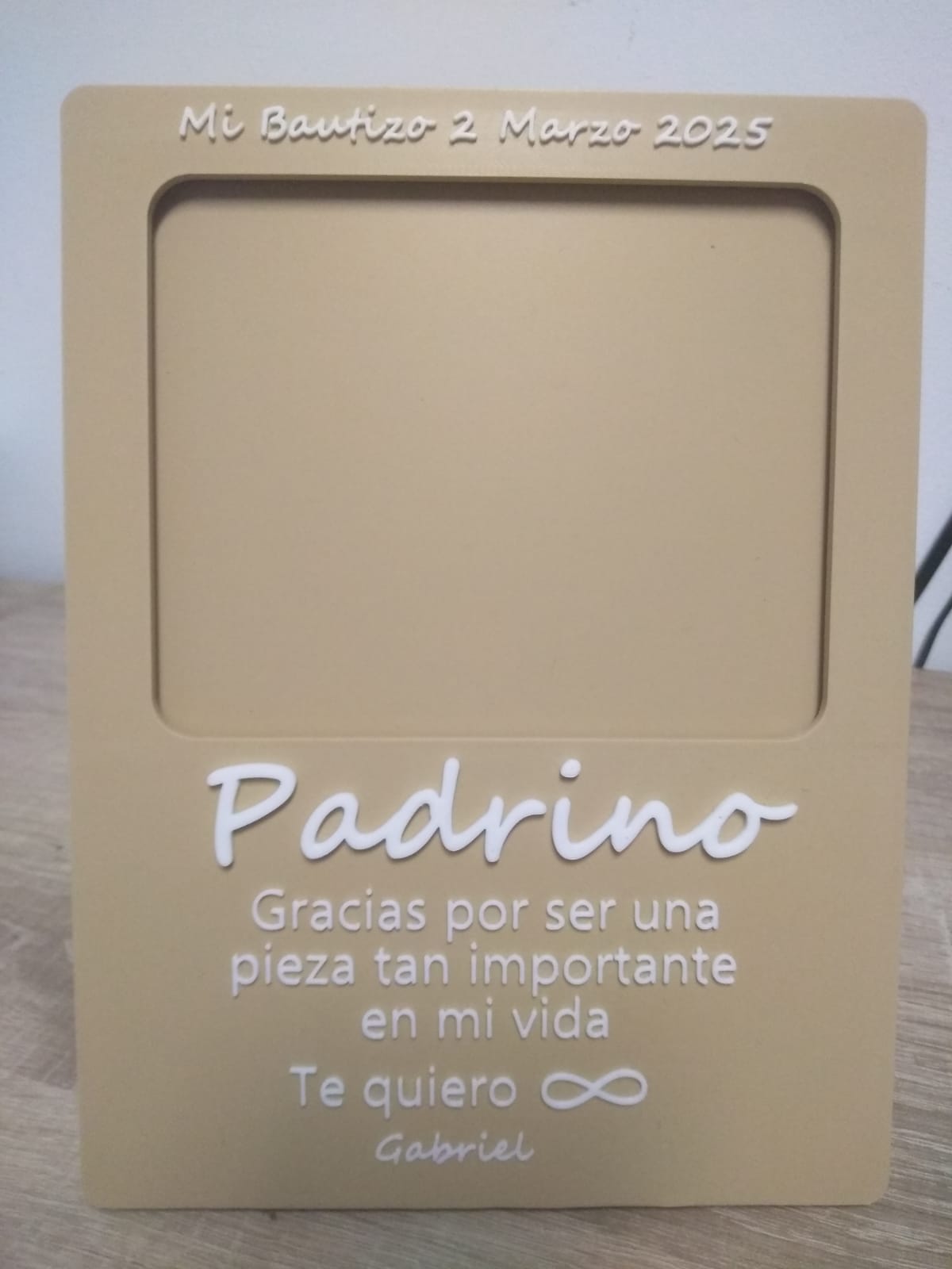 Marco para foto madrina, padrino, mamá, papá, nombres novios
