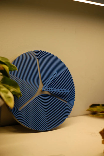 Reloj de Pared Moderno Impreso en 3D: Diseño Geométrico y Texturizado