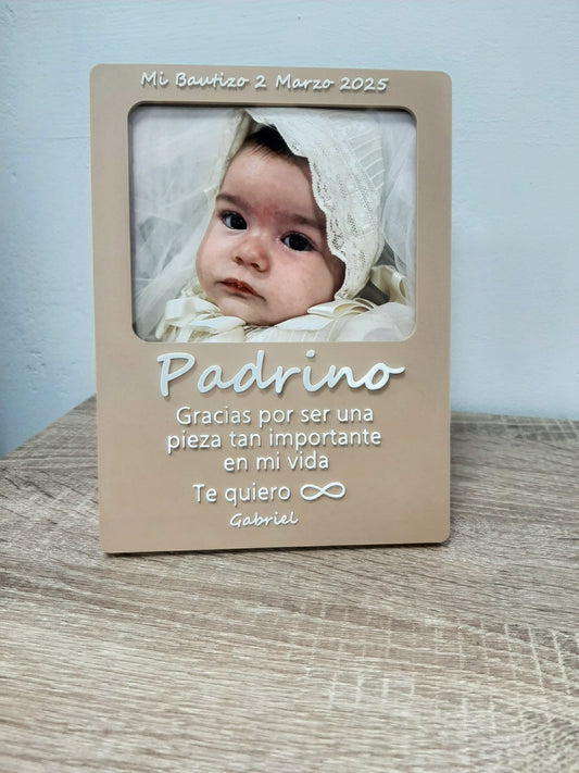 Marco para foto madrina, padrino, mamá, papá, nombres novios